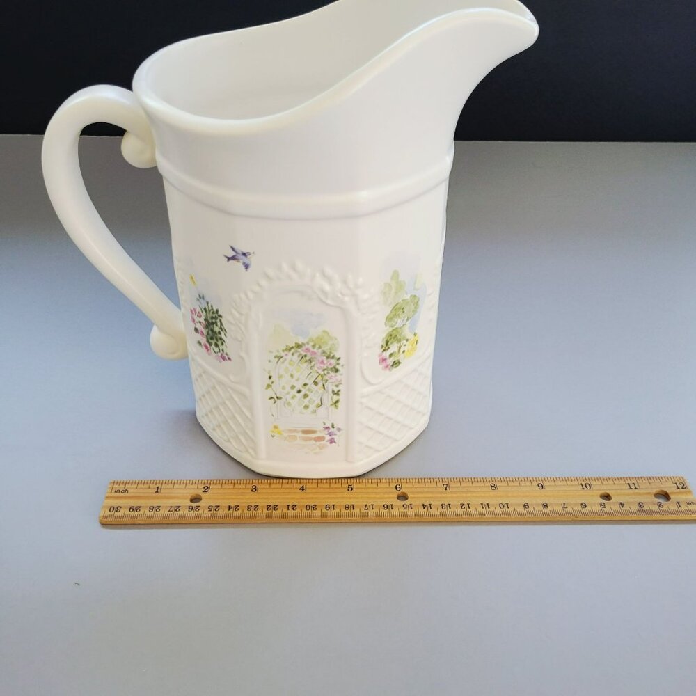 Vintage Pfaltzgraff Cape May Pitcher Sculptured Shabby Chic Floral Garden USA - Picture 15 of 16